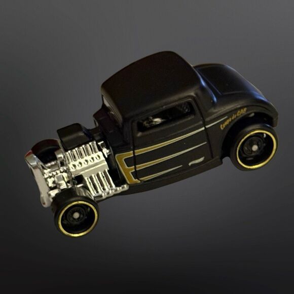 2019 i Hot Wheels '32 FORD Black Gold Coupe de Cab Steve Caballero ROD SQUAD - Picture 1 of 7